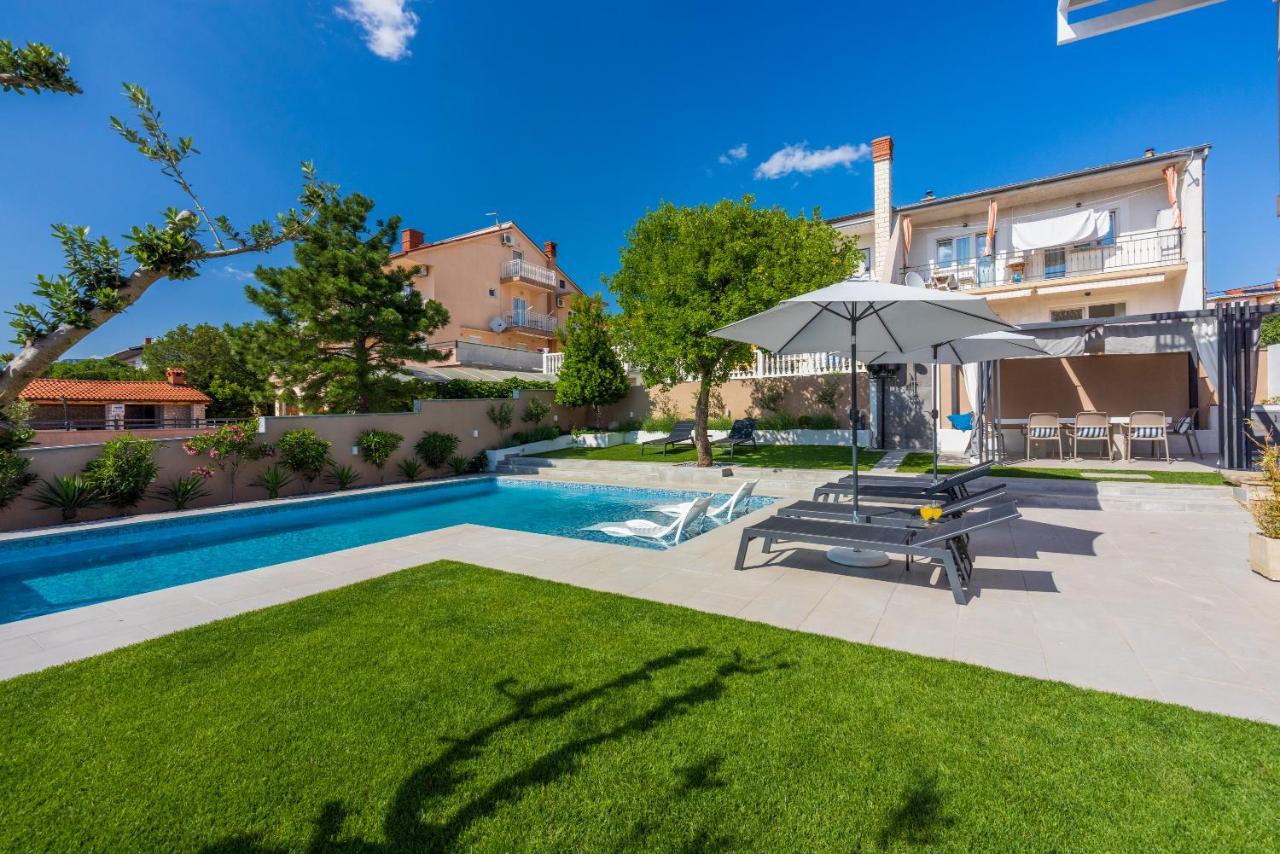 Apartments Panorama Novi Vinodolski Exterior photo